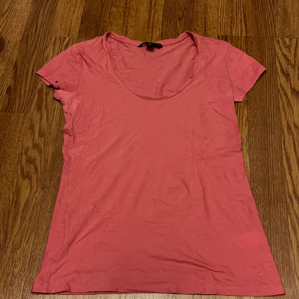 Banana Republic basic crew neck tee